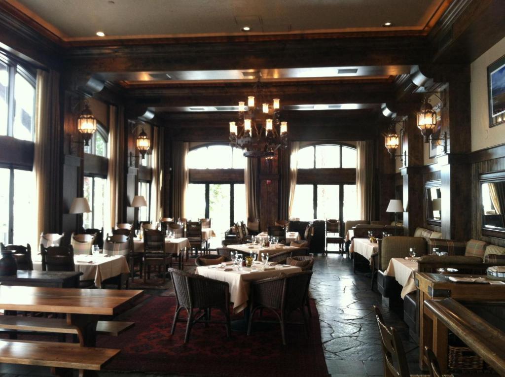 Homewood West Shore Cafe And Inn מראה חיצוני תמונה